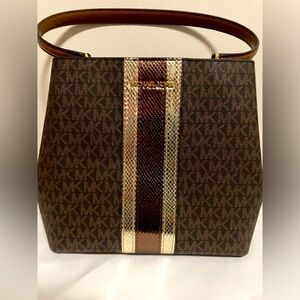 MICHAEL KORS Pratt Medium Signature Logo Shoulder Bag NEW